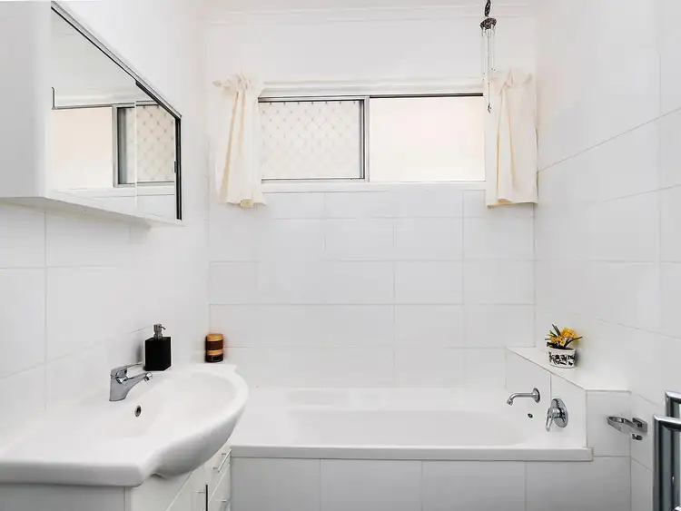 Sixth view of Homely house listing, 33 Butt Street, Harristown QLD 4350
