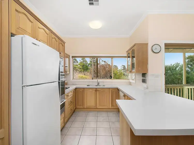Sixth view of Homely house listing, 5/11 Broinowski Place, Isaacs ACT 2607