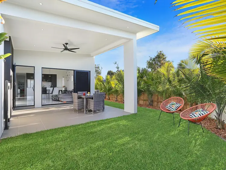 17 Sunshine Crescent, Caloundra West QLD 4551