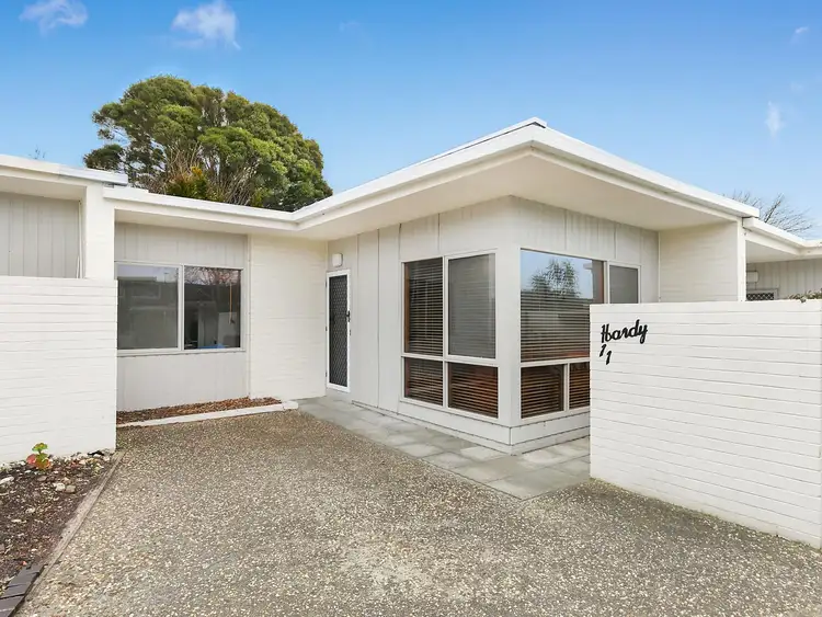 Main view of Homely unit listing, 11/94 Aphrasia Street, Newtown VIC 3220