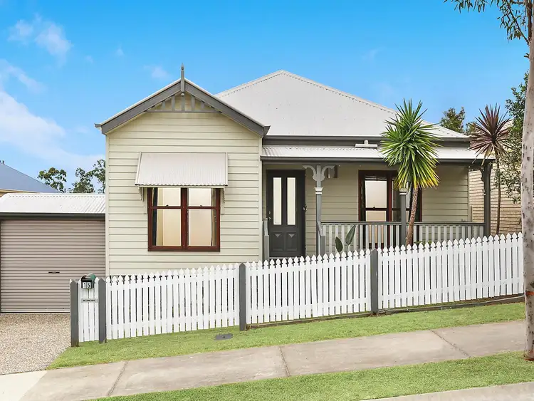 15 Dianella Street, Springfield Lakes QLD 4300