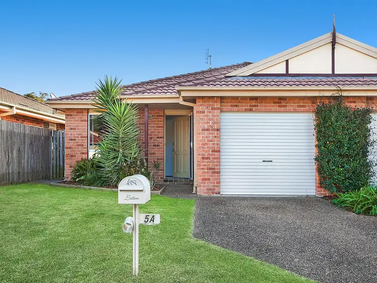 5A Woodview Avenue, Lisarow NSW 2250