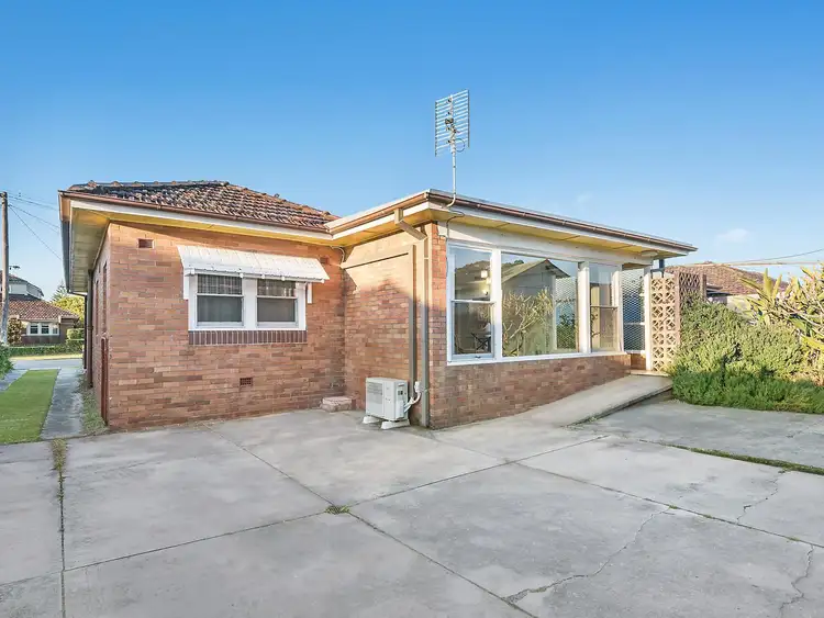Sixth view of Homely house listing, 127 Kemp Street, Hamilton South NSW 2303