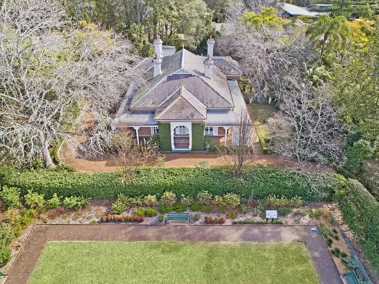 14 Woonona Avenue, Wahroonga NSW 2076