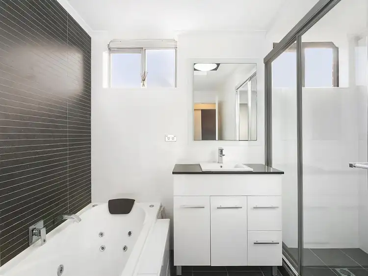 Fifth view of Homely unit listing, 16/24 Landers Road, Lane Cove NSW 2066