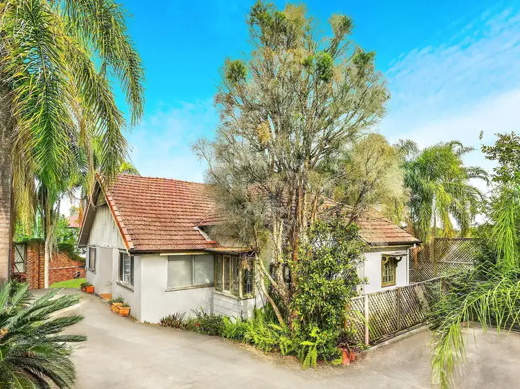 97 Swann Road, Taringa QLD 4068