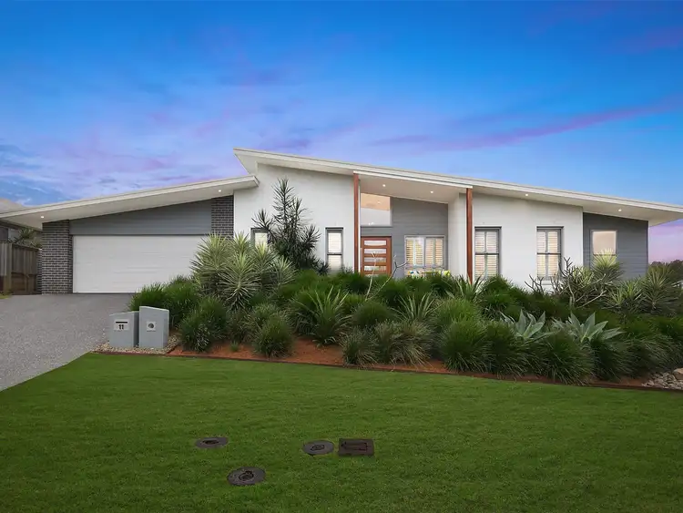 11 Green Bluff Road, Sapphire Beach NSW 2450