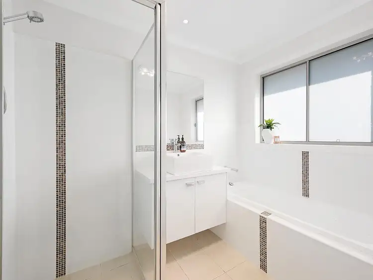 Seventh view of Homely house listing, 5 Vera Court, Mudgee NSW 2850