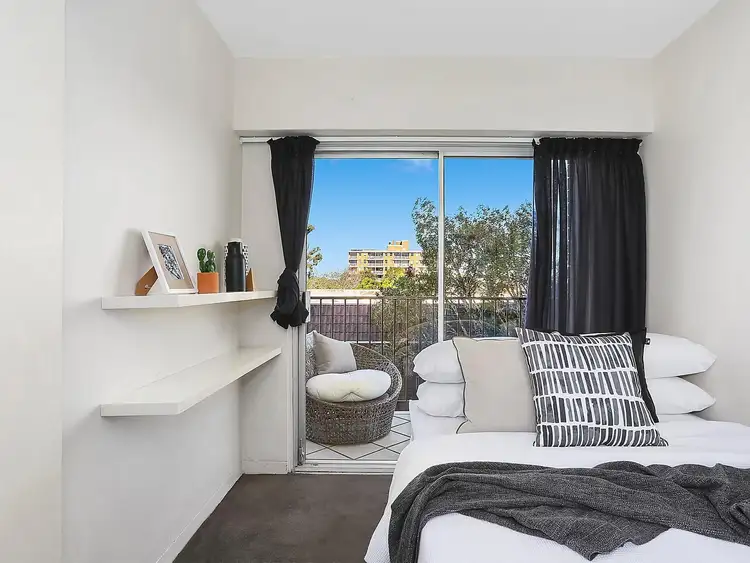Third view of Homely apartment listing, 33/1 Cook Road, Centennial Park NSW 2021