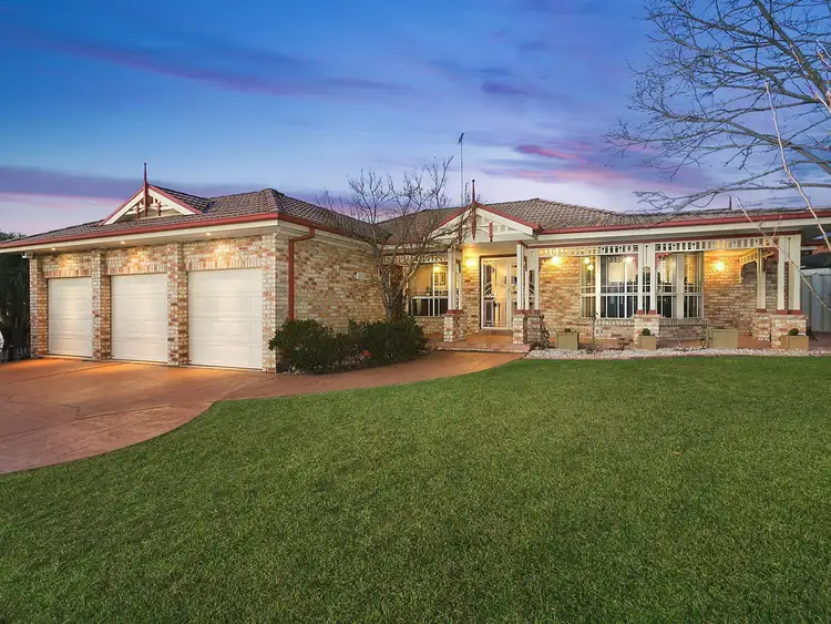 1 Cassinia Place, Mount Annan NSW 2567