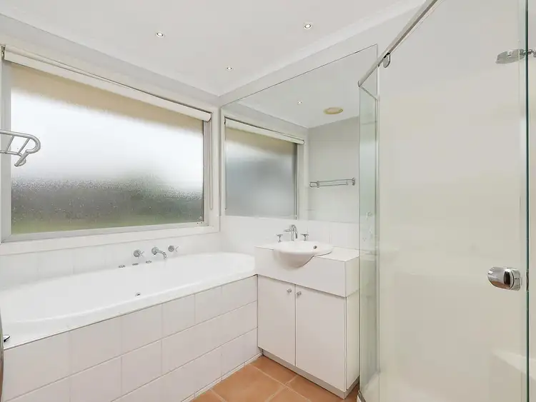 Fourth view of Homely house listing, 4 Roycroft Avenue, Highton VIC 3216