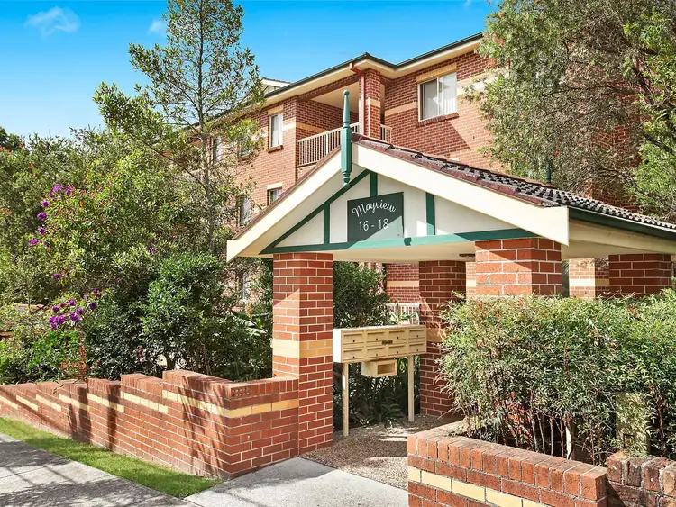 10/16 May Street, Hornsby NSW 2077
