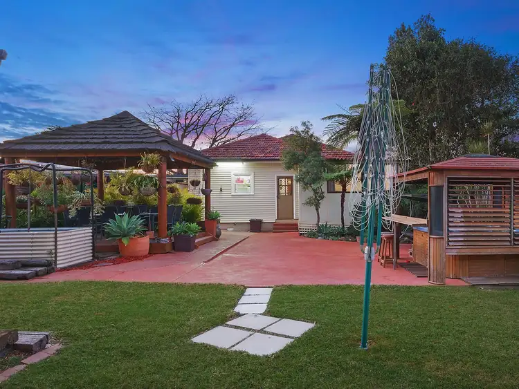 Fifth view of Homely house listing, 2 Craig Avenue, Baulkham Hills NSW 2153