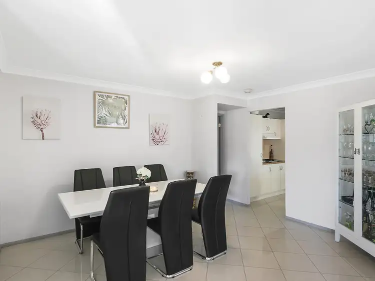Fourth view of Homely house listing, 4 Ovens Close, Horningsea Park NSW 2171