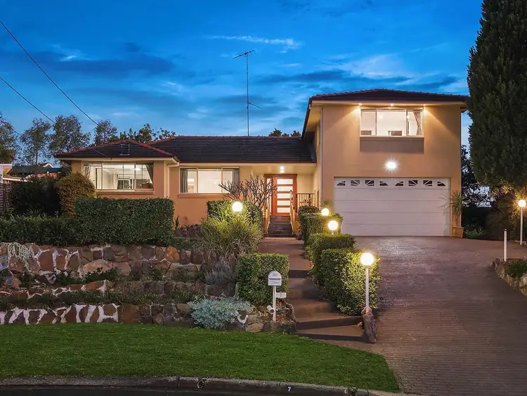 7 Wyndham Place, Baulkham Hills NSW 2153