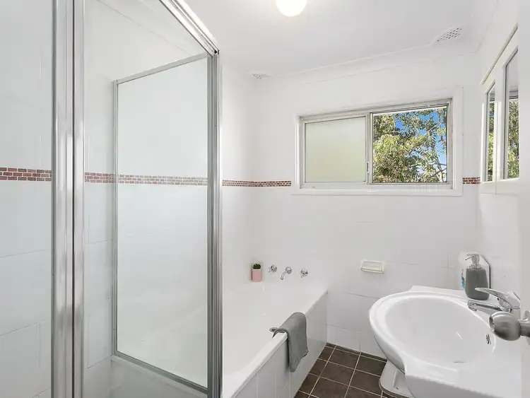 Sixth view of Homely house listing, 101 Kerry Crescent, Berkeley Vale NSW 2261