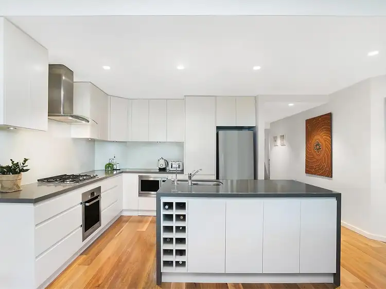 Fifth view of Homely apartment listing, 6/197 Birrell Street, Waverley NSW 2024