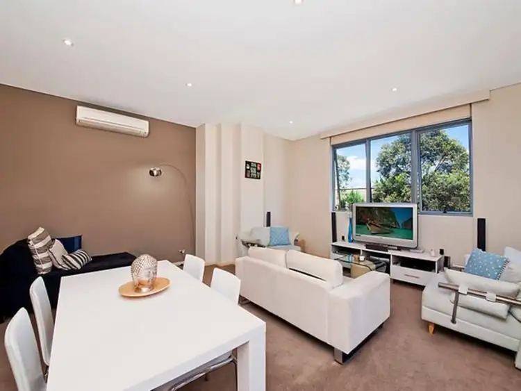 Second view of Homely apartment listing, 11/635 Gardeners Road, Mascot NSW 2020