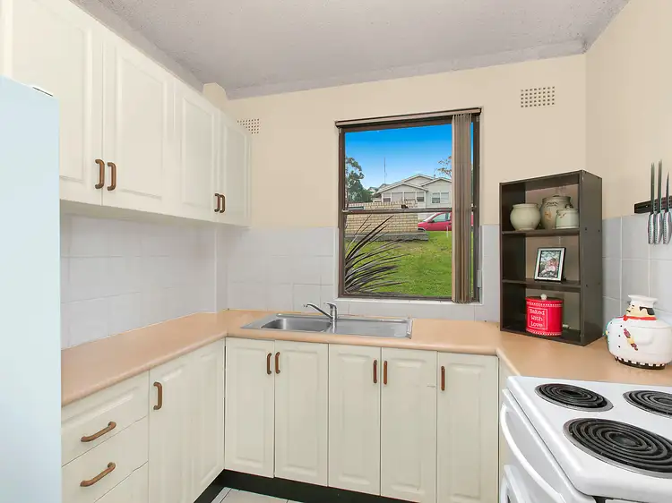1/42 Rowland Avenue, Wollongong NSW 2500