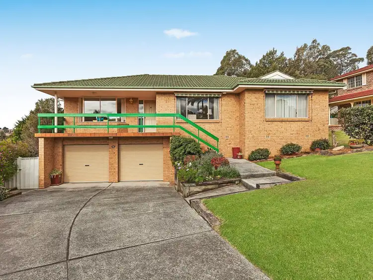 18 Sheringa Grove, Cordeaux Heights NSW 2526