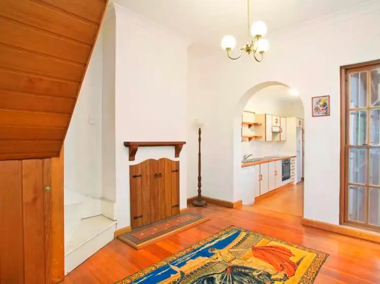 14 Edward Street