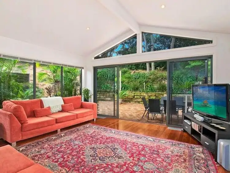 20 Copper Valley Close, Caves Beach NSW 2281