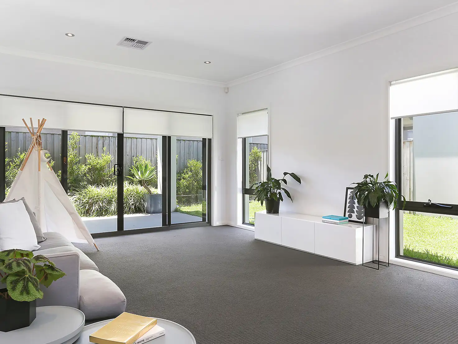 Main view of Homely house listing, 35 Grand Court, Fairy Meadow NSW 2519