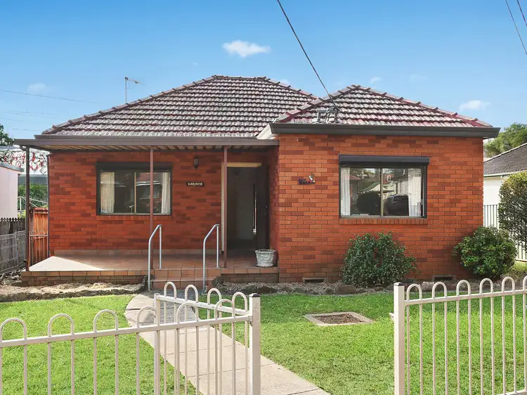 167 Broadarrow Road, Riverwood NSW 2210