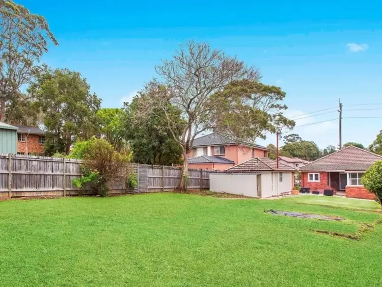 19 Cecil Street, Denistone East NSW 2112