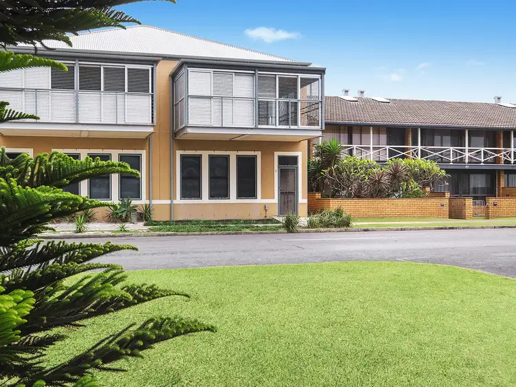 1/179 Mitchell Street, Stockton NSW 2295