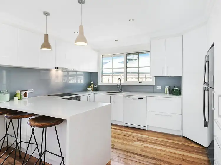 Second view of Homely house listing, 6 Mountain Heath Walk, Croydon South VIC 3136