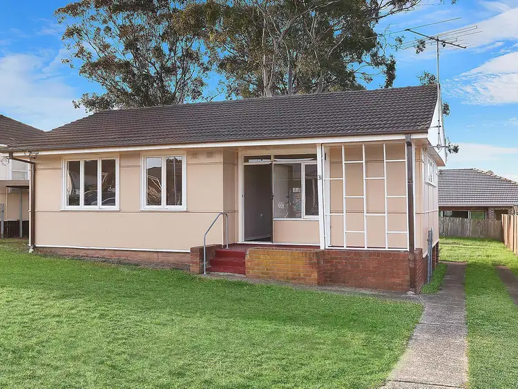31 Grainger Avenue, Mount Pritchard NSW 2170