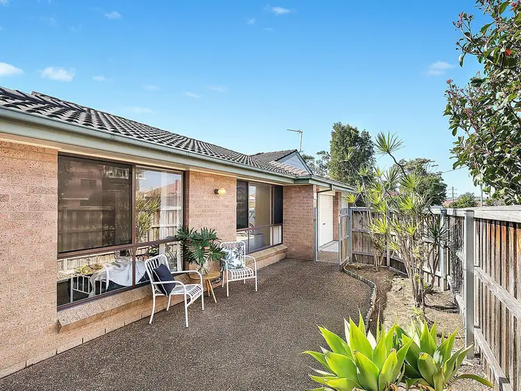 Fourth view of Homely villa listing, 2/13-15 Selwyn Street, Merewether NSW 2291