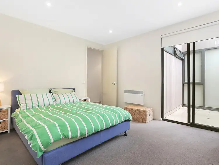Fifth view of Homely apartment listing, 4/298 St Kilda Road, St Kilda VIC 3182