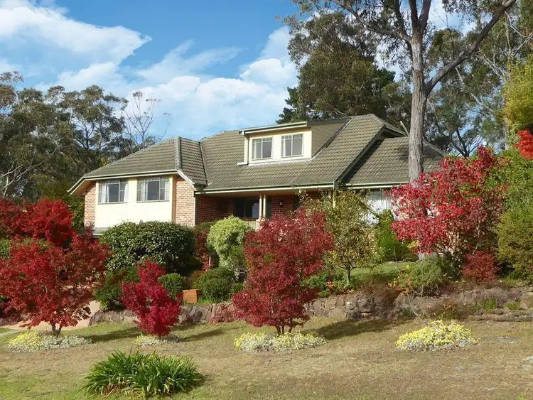 2 Panorama Crescent, Wentworth Falls NSW 2782