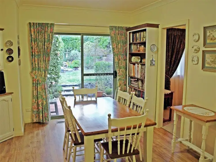 Fourth view of Homely house listing, 2 Panorama Crescent, Wentworth Falls NSW 2782
