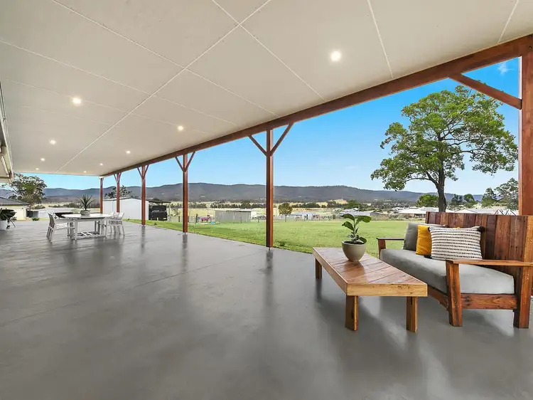 50 Davis Street, Millfield NSW 2325