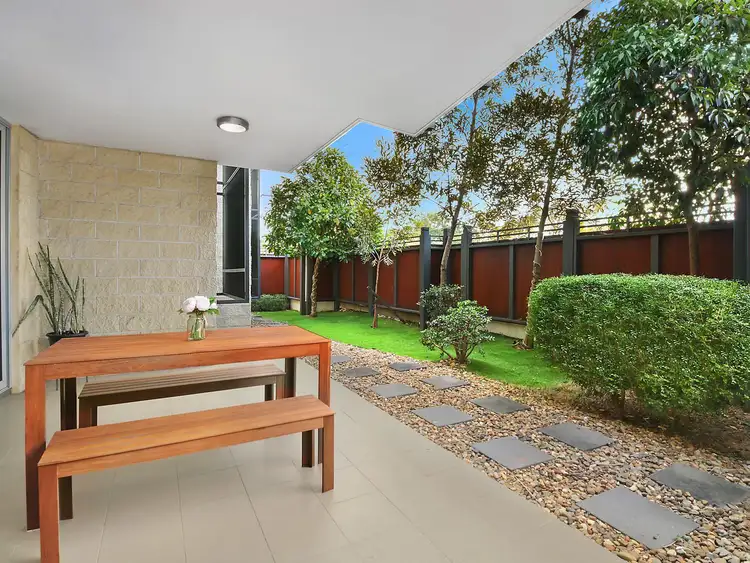 Fifth view of Homely apartment listing, 2/74 Dengate Lane, St Lucia QLD 4067