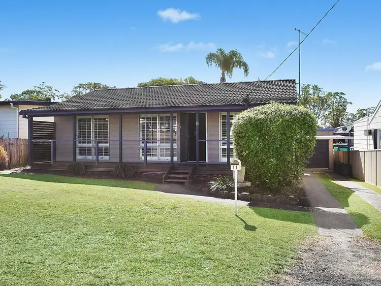 11 Carinya Street, Charmhaven NSW 2263