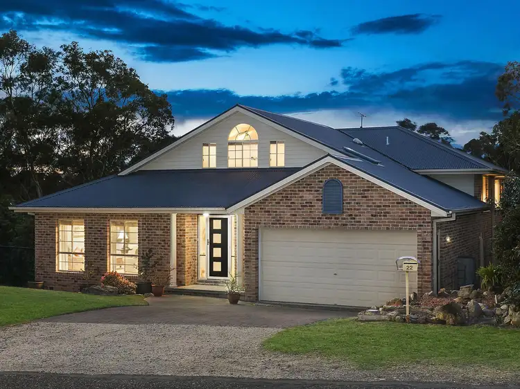 22 Ridge Street, Woodford NSW 2778
