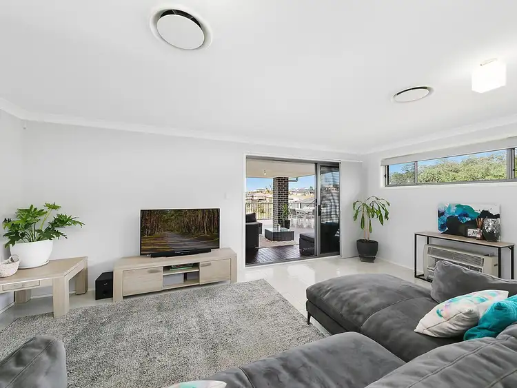 Third view of Homely house listing, 3 Falster Ridge, Cameron Park NSW 2285