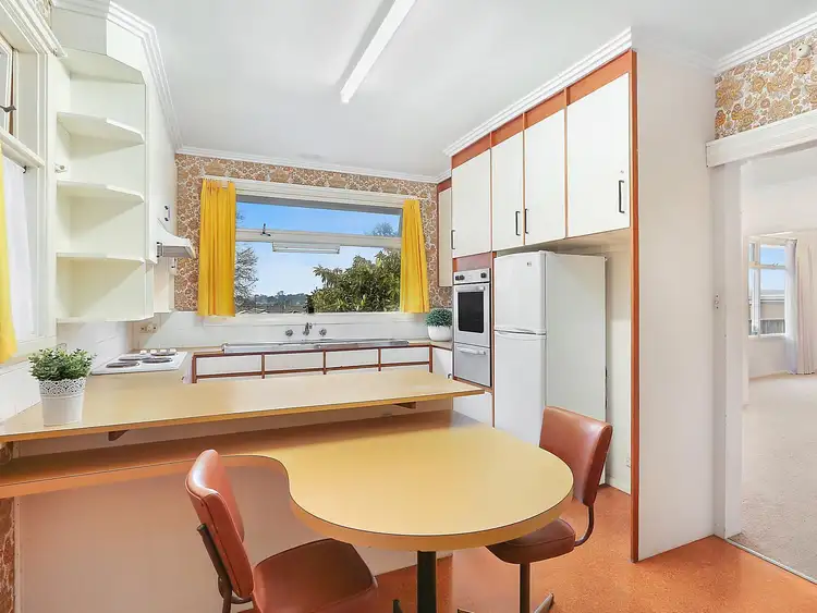 Third view of Homely house listing, 8 Jacqueline Road, Mount Waverley VIC 3149