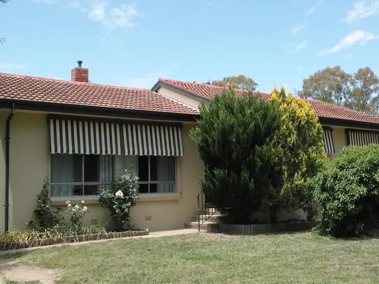 3 Mertz Place, Mawson ACT 2607