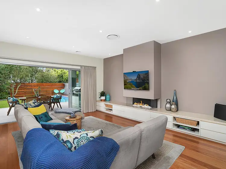 Second view of Homely house listing, 17 Raeburn Avenue, Castlecrag NSW 2068