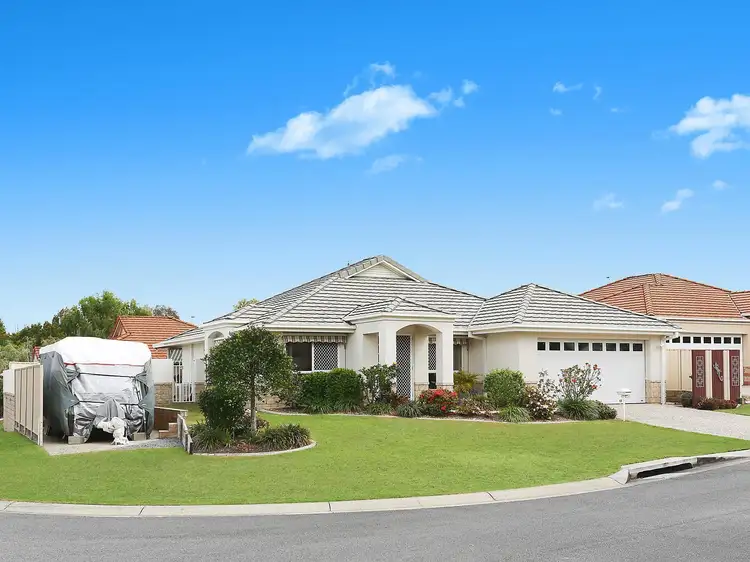 11 Dylan Street, Arundel QLD 4214