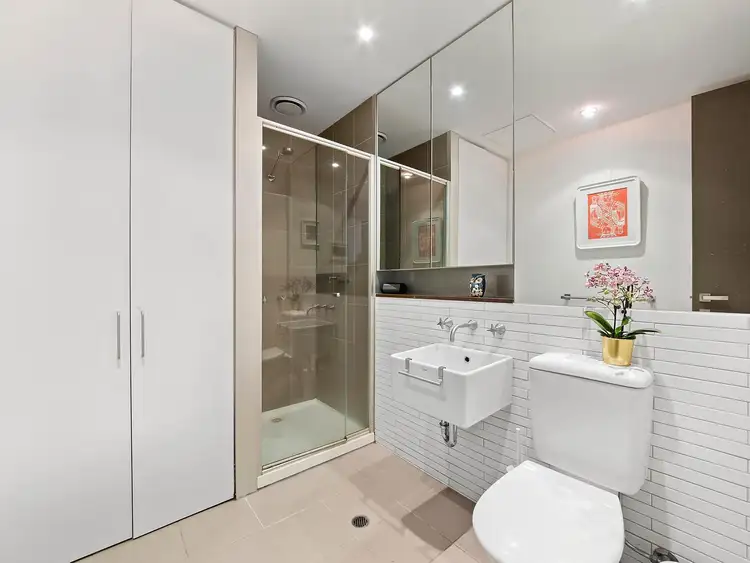 Fifth view of Homely apartment listing, 20/4 Victoria Street, Windsor VIC 3181