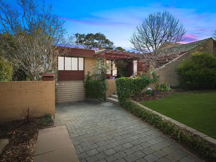 7 Yolla Place, Lyons ACT 2606