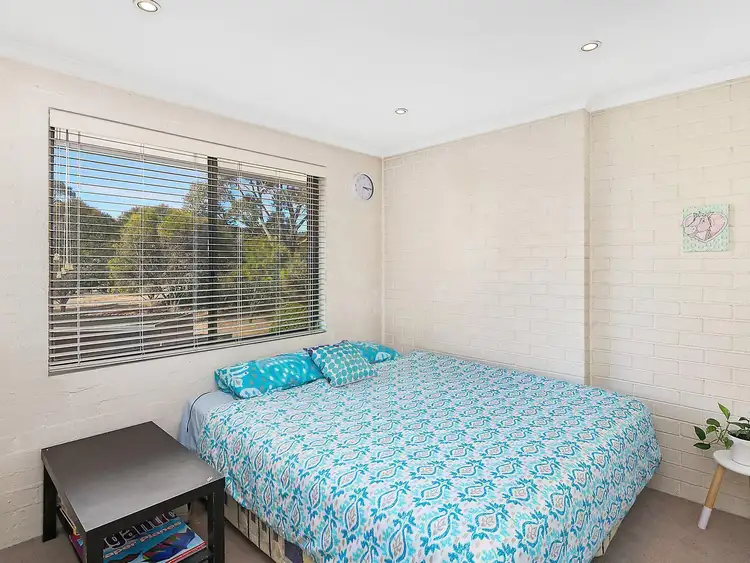 Fifth view of Homely apartment listing, 6/4 Heard Street, Mawson ACT 2607