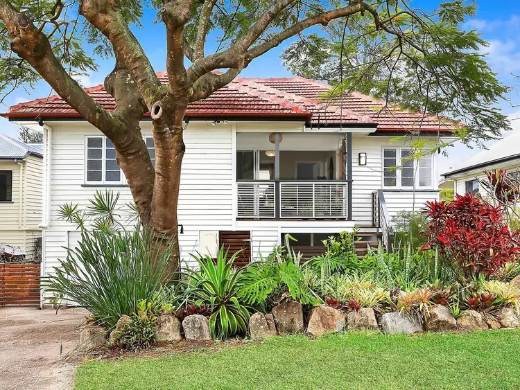 11 Snowden Street, Tarragindi QLD 4121