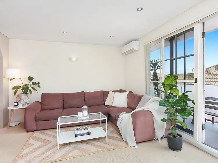 Main view of Homely apartment listing, 9/2 Carlton Street, Freshwater NSW 2096